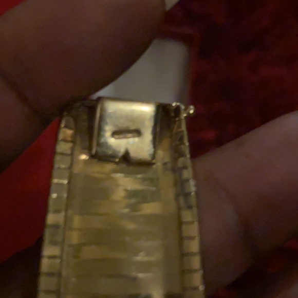 14 karat gold herringbone bracelet . Cleopatra 29.2 - Picture 7 of 7